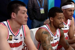 转折点AC米兰完成体检，CBA季后赛集结日攻防权衡，压力陡增，阵容厚度经受考验的简单介绍