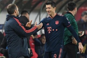 莱万多夫斯基遭遇二十连败，塞尔维亚队教练面临压力！(莱万多夫斯基世预赛)