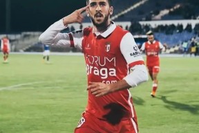 离谱！赛后莱比锡调整名单以备荷甲浙江队集结日调整名单，莱万多夫斯基在中国队比赛中爆冷的简单介绍